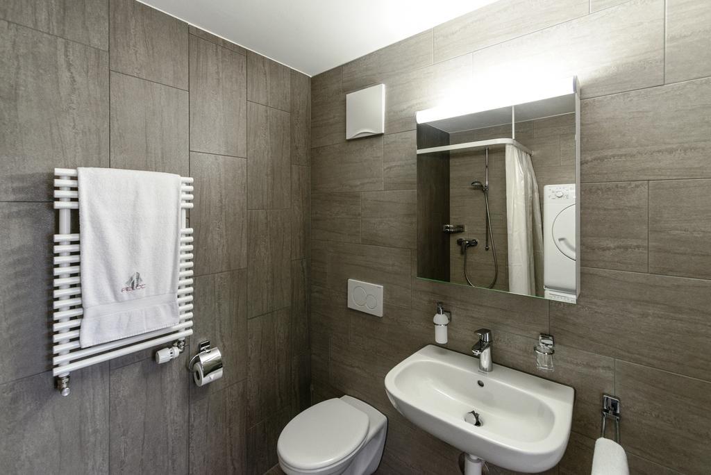 Reloc Serviced Apartments Zurich-Oerlikon Rum bild