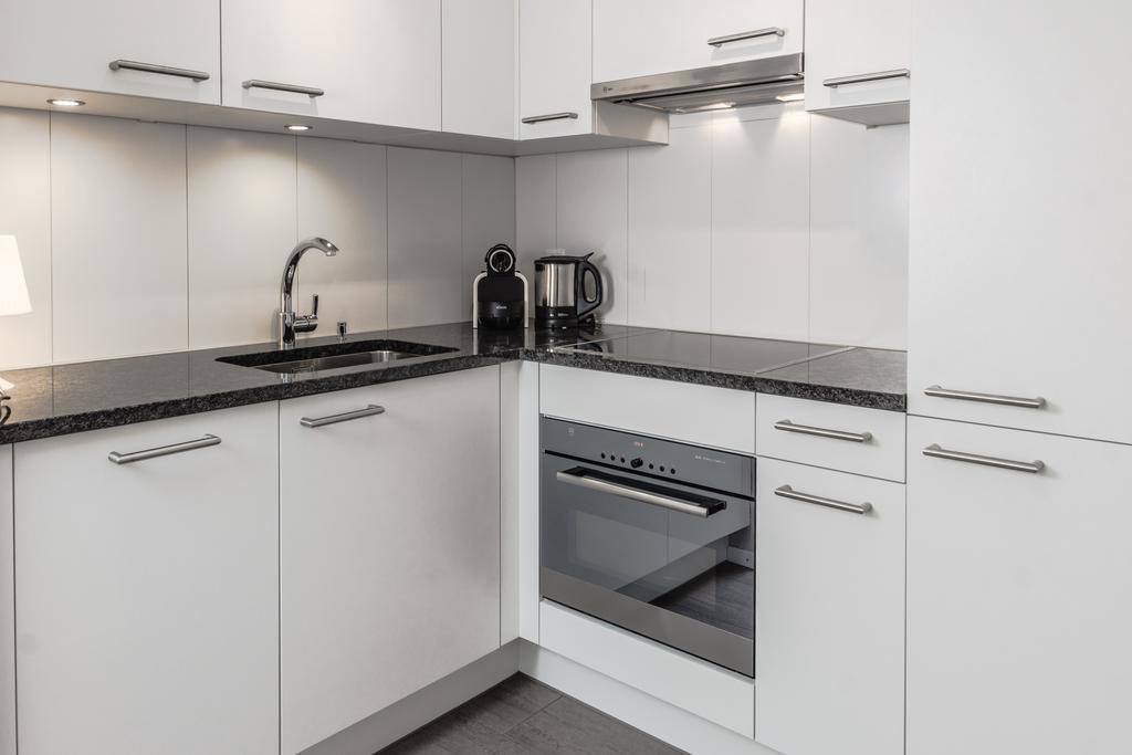 Reloc Serviced Apartments Zurich-Oerlikon Rum bild